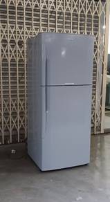 Hitachi Twin Door Refrigerator Fridge 335Liters