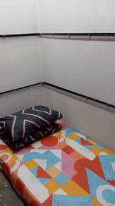 Room in Bukit Beruntung, SGR