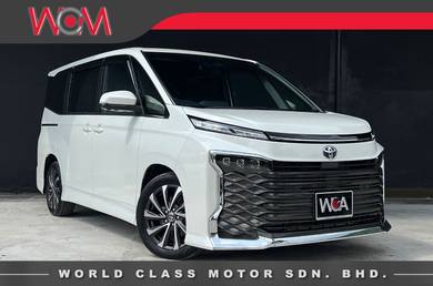 Toyota Voxy S-Z in Ipoh, PRK