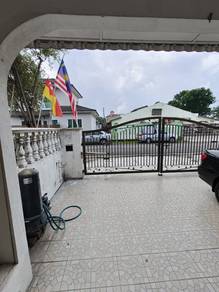 1-storey Terraced House For Sale in Seri Kembangan,SGR