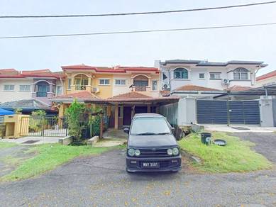 2-storey Terraced House For Sale in Seri Kembangan,SGR