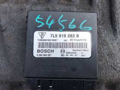 No 4-1-5 Porsche Cayenne 957 Park Aid Control Unit