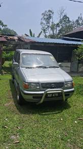 Toyota Unser GLi in Balik Pulau, PNG