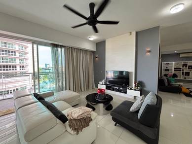 Condominium For Sale in Gurney Paragon