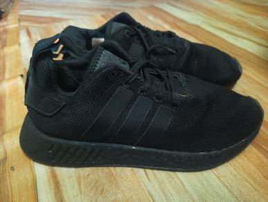 Kasut Adidas All Black 
