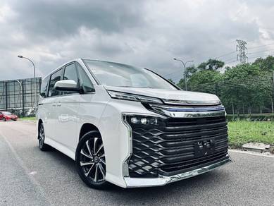 Toyota Voxy S-Z in Johor Bahru, JHR