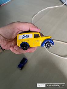 Trucks / Vans