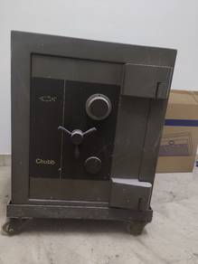 Chubb Heavy Duty Safe – Key & Combination Lost