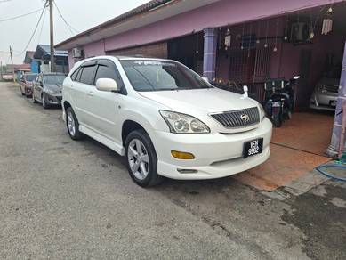 Toyota Harrier 4WD in Klang, SGR
