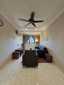 Condominium For Rent in Pierce Palace
