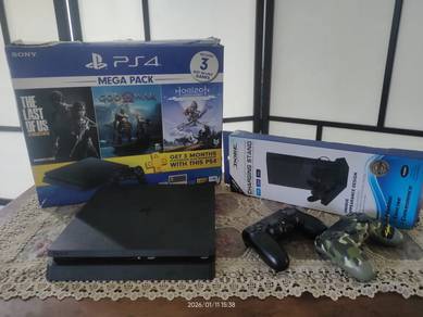 Play Station 4