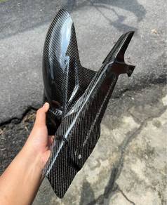 Cover Rantai LC V7 Carbon
