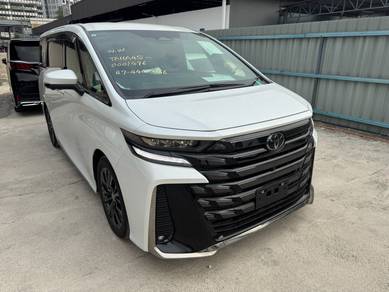 Toyota Vellfire Z PREMIER in Old Klang Road, KUL