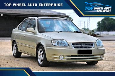 2004 Hyundai Accent L