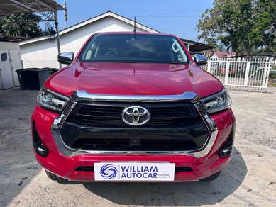 2024 Toyota Hilux V
