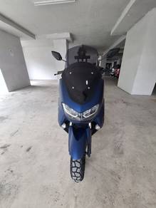Yamaha NMAX