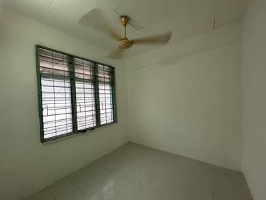 1-storey Terraced House For Sale in Bukit Minyak,PNG