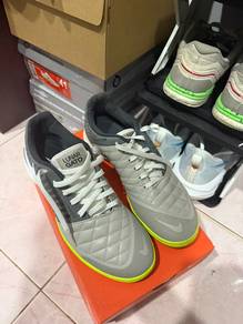 kasut nike lunargato