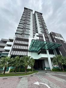 Condominium For Sale in SkyVue Residence