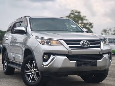 Toyota Fortuner VRZ 4x4 in Seri Kembangan, SGR