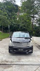 Hyundai Grand Starex CRDi VGT in Damansara, KUL