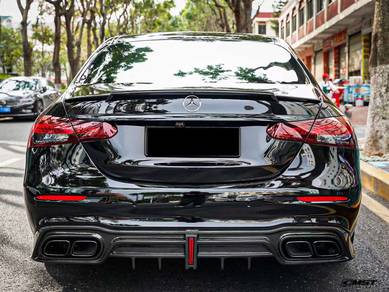Mercedes W213 CMT Diffuser Carbon Lip Skirt Bumper
