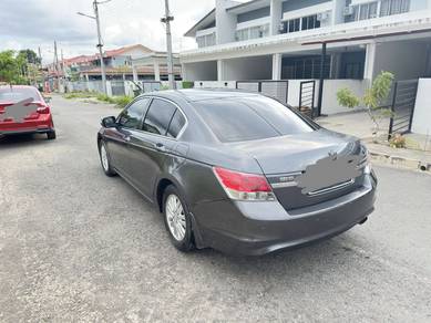 Proton Perdana 2.0L in Kota Kinabalu, SBH