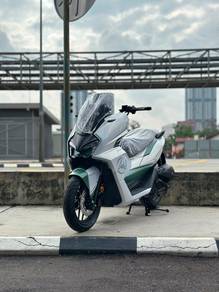 Aveta Viper 180