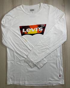 Levi’s White Tee #CP4 Used