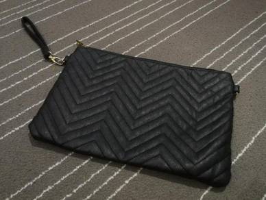 SORRIDERE x CLUTCH x designer