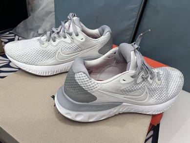 Nike ● Renew Run 2 ● Running Shoes