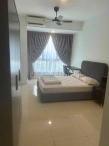 Condominium For Rent in Emerald Hills