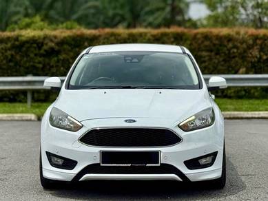 2016 Ford Focus ECOBOOST SPORT+