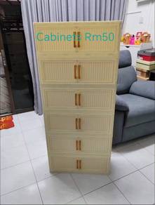Cabinets 