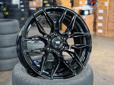 NEW 18 W2 Rim Toyota Hiace GrandAce 6X130