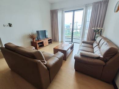 Condominium For Rent in The Peak Vista