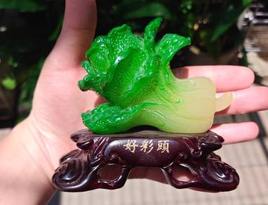 [Clearance] Lucky Feng Shui Jade Cabbage Statue