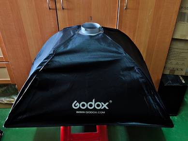 (Like New) Godox Softbox 60x90cm with Grid