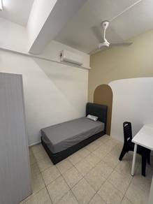 Room in Petaling Jaya, SGR