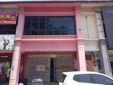 Shop lot For Sale in Cheng,MLK