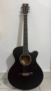 AK Acoustic Guitar