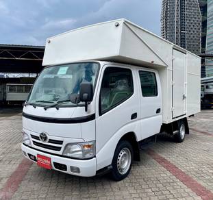 Toyota Dyna Double Cab 4Door Luton Box Rebuild2026