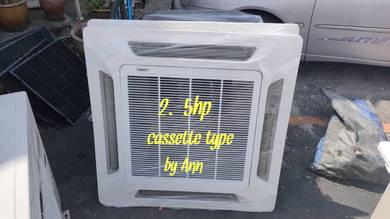 Used aircond cassette type/ceiling expose