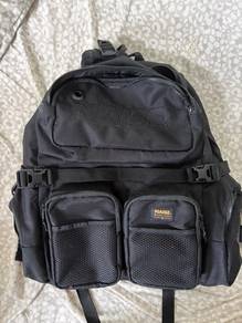 naise bagpack