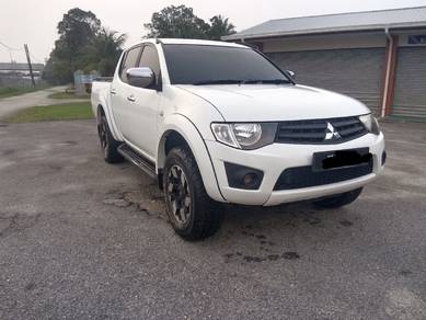 Mitsubishi Triton VGT in Sungai Buloh, SGR