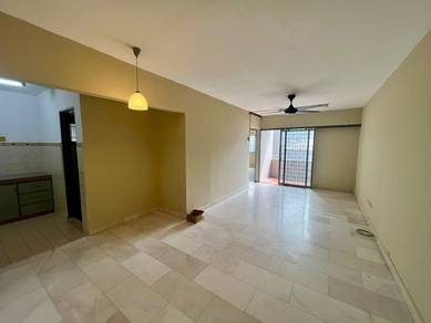 Condominium For Sale in Ketumbar Heights