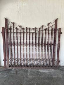 Pintu paka nak jual