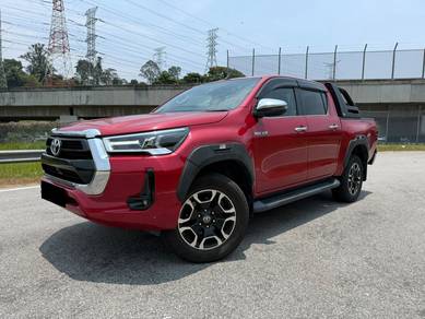 Toyota Hilux V in Seri Kembangan, SGR