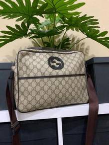 GUCCI Messenger - Sling Bag