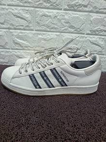 Uk7 Adidas Superstar Sneakers